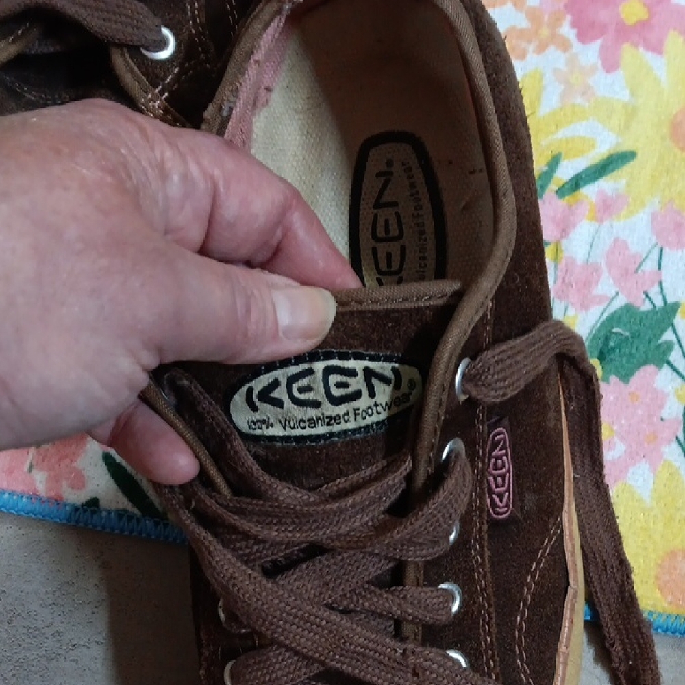 Keen Dark Brown Canvas Shoes - Picture 2 of 8